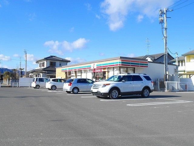 コンビニ　セブンイレブン 相馬大曲店（コンビニ）まで973m