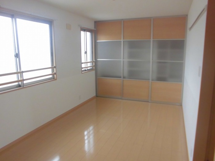 その他部屋・スペース　洋室8.3帖