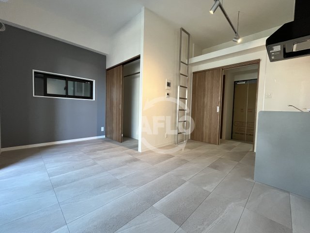 居室・リビング　ブリリアントコート　パーリオ　洋室