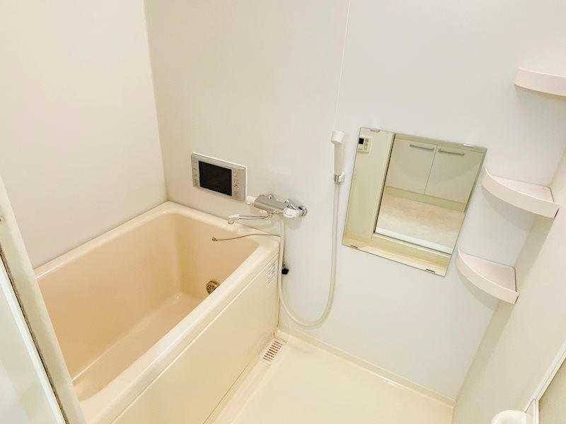 バス・シャワールーム　☆ゆっくりくつろげるお風呂☆