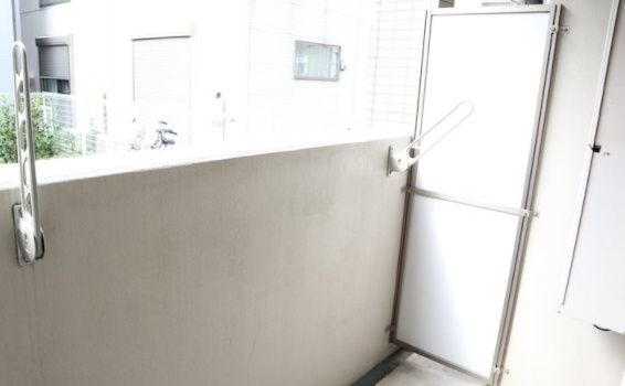 バルコニー　☆日当り良好なバルコニー☆