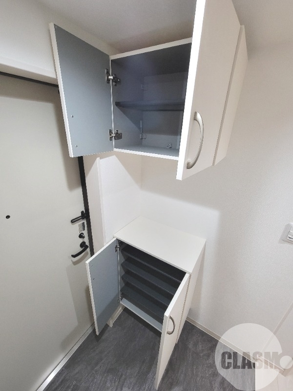 玄関　シューズボックスあり♪