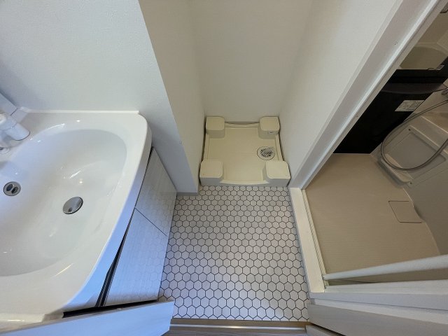 洗面設備　使いやすい独立洗面台です