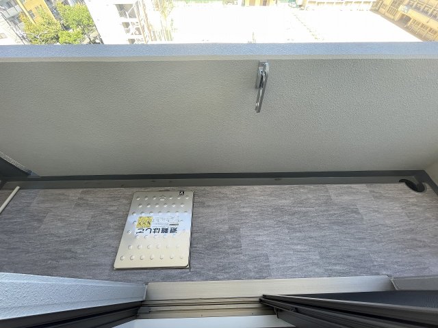 バルコニー　開放的で明るい空間を演出してくれるバルコニーです