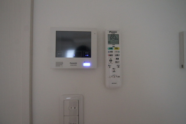 セキュリティ　モニターホン！