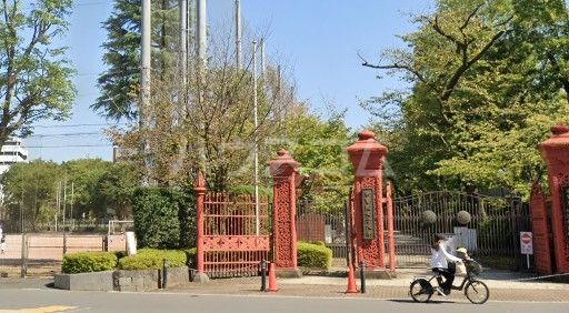 大学・短大　学習院女子大学（大学・短大）まで684m