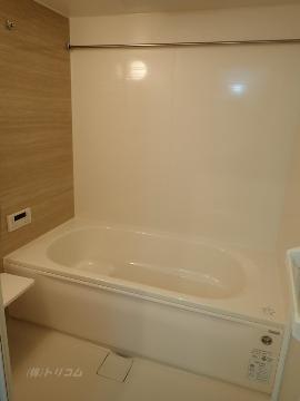 バス・シャワールーム　乾燥機能付広々一坪バス（イメージ）