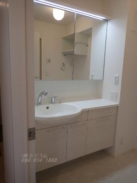 洗面設備　カウンター付洗髪洗面化粧台（イメージ）