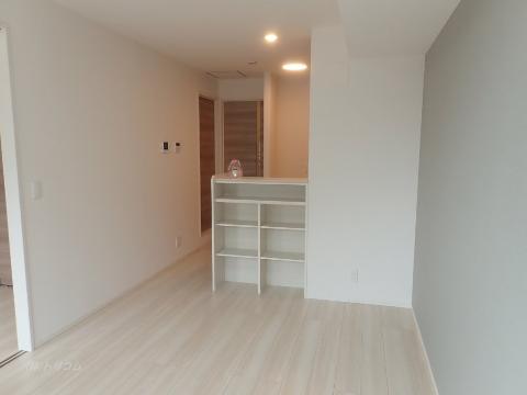 居室・リビング　対面キッチン仕様のLDK（イメージ）