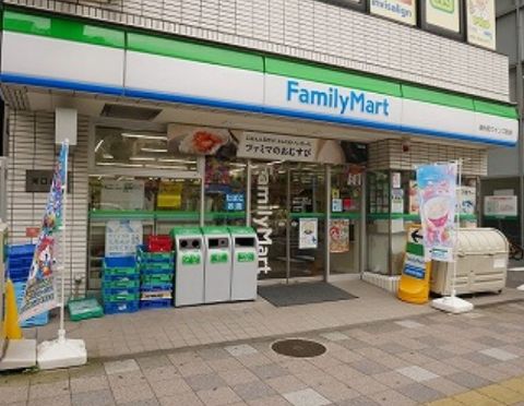 コンビニ　ファミリーマート錦糸町ウインズ前店（コンビニ）まで108m