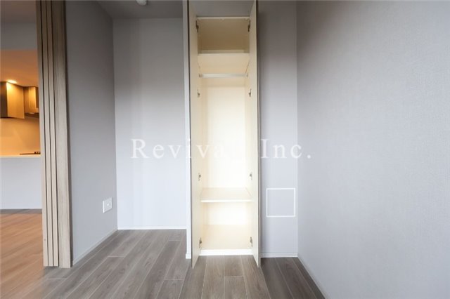 収納　収納も各部屋に完備されております