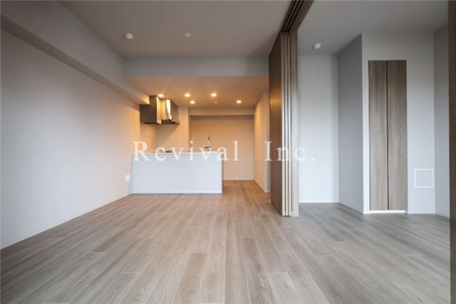 居室・リビング　床暖房完備のリビング空間です