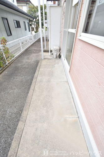 バルコニー　１０３号室の写真ですので現状を優先します。