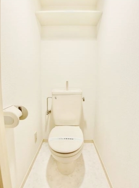 トイレ　同仕様参考写真