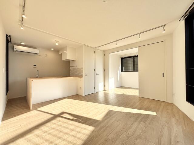 その他部屋・スペース　奥行き感のあるお部屋