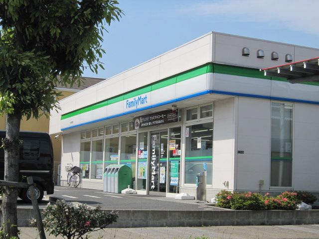 コンビニ　ファミリーマート市川福栄店（コンビニ）まで257m