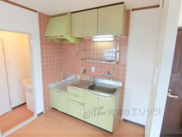 キッチン　キッチン