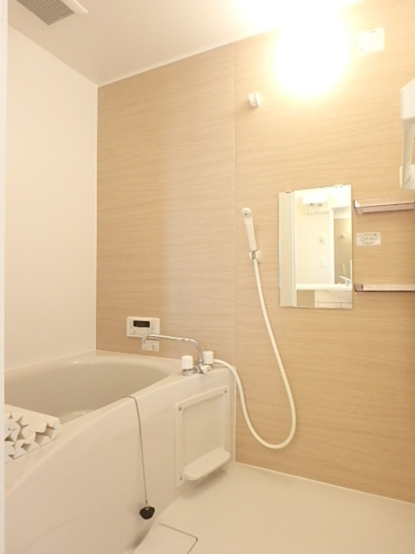 バス・シャワールーム　図面と現状に相違がある場合には現状を優先