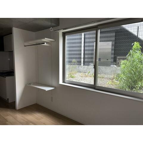 その他部屋・スペース　フローリング　 棚付き