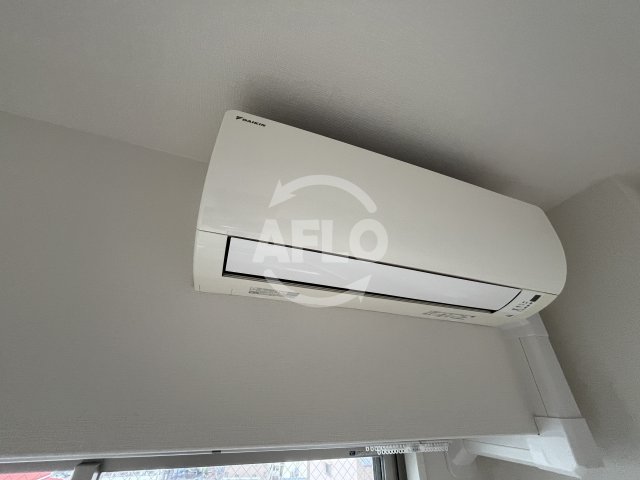 その他設備　スペーシア江坂南金田　エアコン