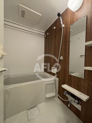 バス・シャワールーム　アーバンドルフ天満　浴室