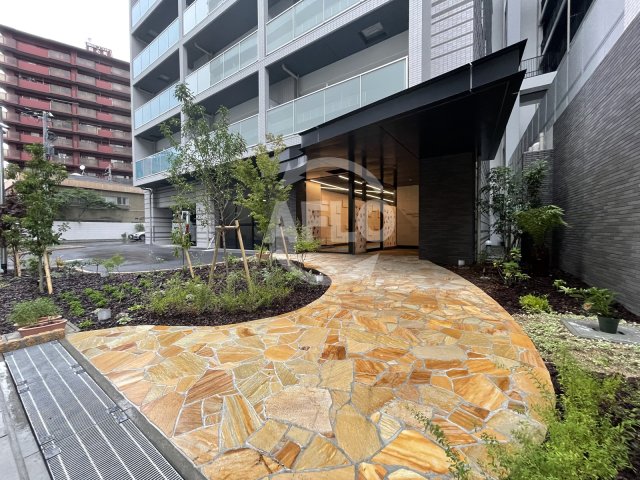 エントランス　アーバンドルフ天満　エントランス