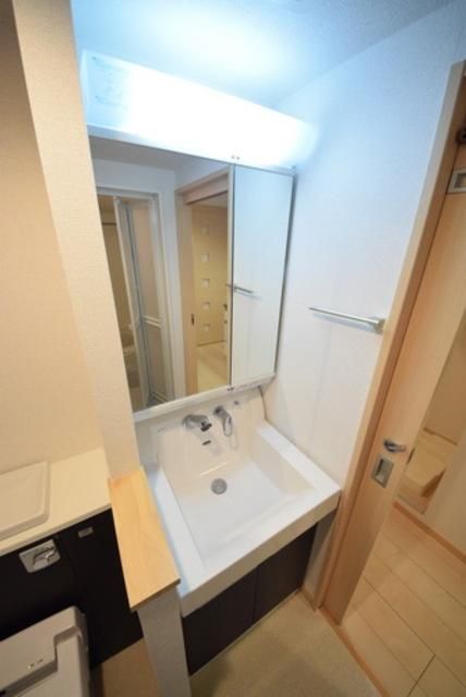 洗面設備　独立洗面台