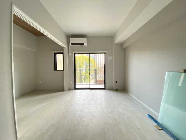 居室・リビング　同一タイプです。