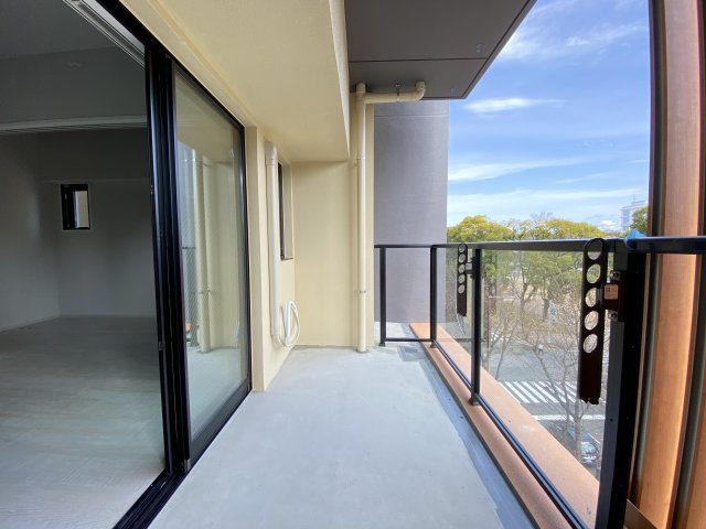 バルコニー　同一タイプです。