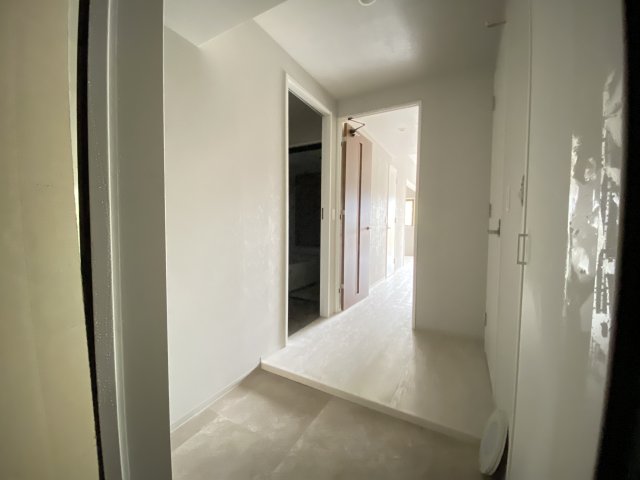 玄関　同一タイプです。