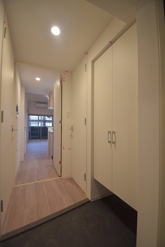 玄関　同施工会社の同仕様写真