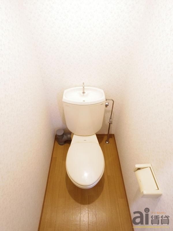 トイレ　※同仕様写真です
