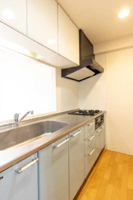 キッチン　※写真は同タイプ住戸です。
