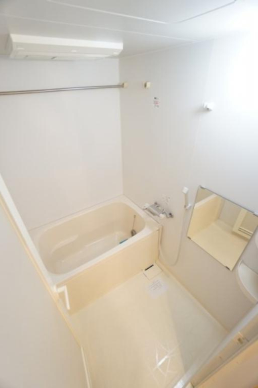 バス・シャワールーム　※同タイプの写真です。