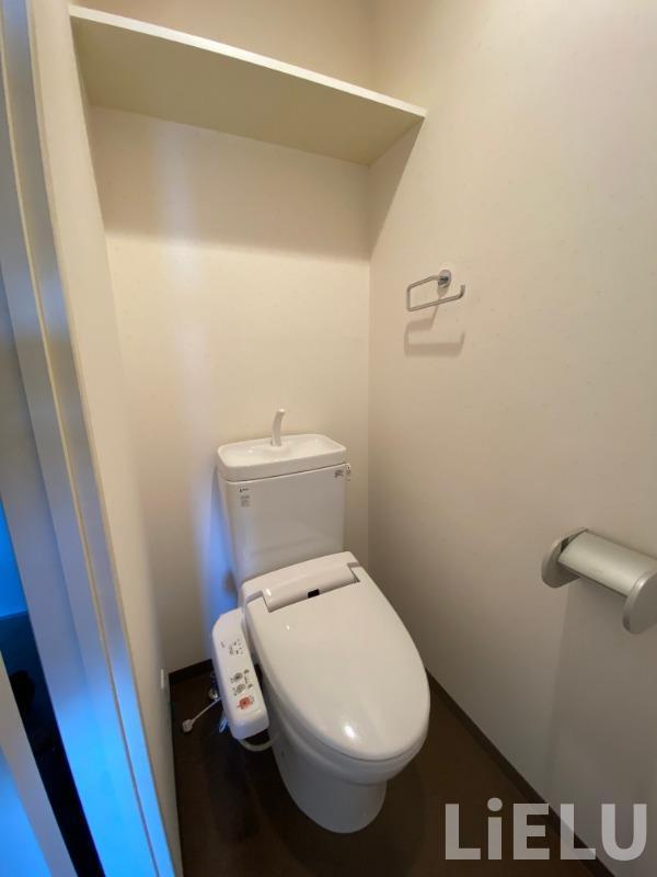 トイレ　同シリーズ物件のモデルルームになります※現況優先