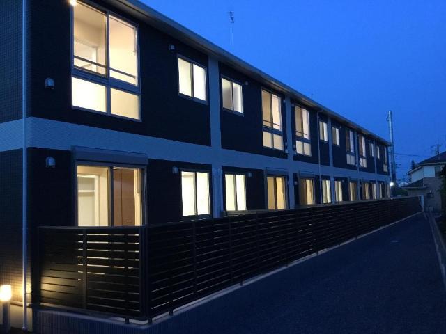 建物外観　外観写真（夜）