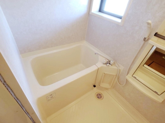 バス・シャワールーム　浴室