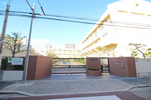 中学校　大阪市立住之江中学校（中学校）まで1976m