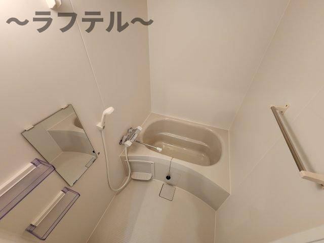 バス・シャワールーム　別部屋イメージ写真