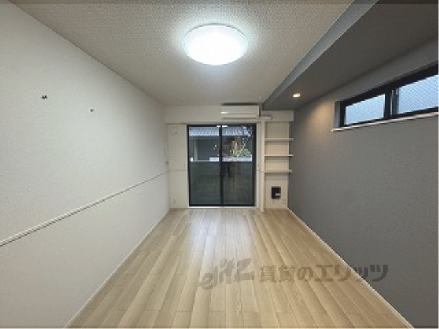 居室・リビング　洋室