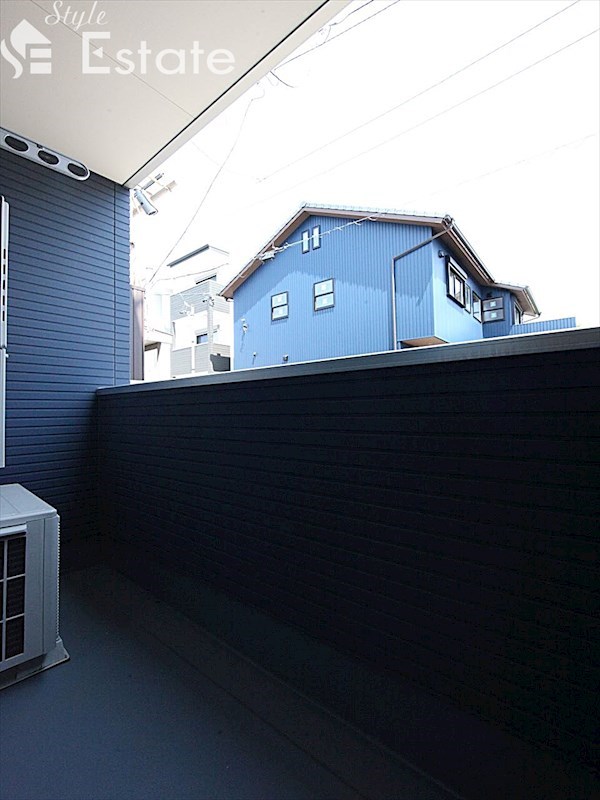 バルコニー　バルコニー