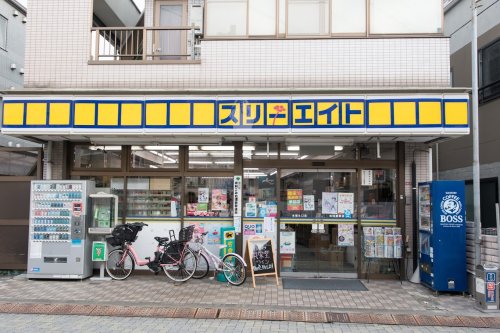 コンビニ　スリーエイト 竜泉店（コンビニ）まで1300m