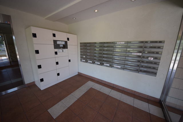 その他共有部分　～便利な宅配ボックスも完備されてます～