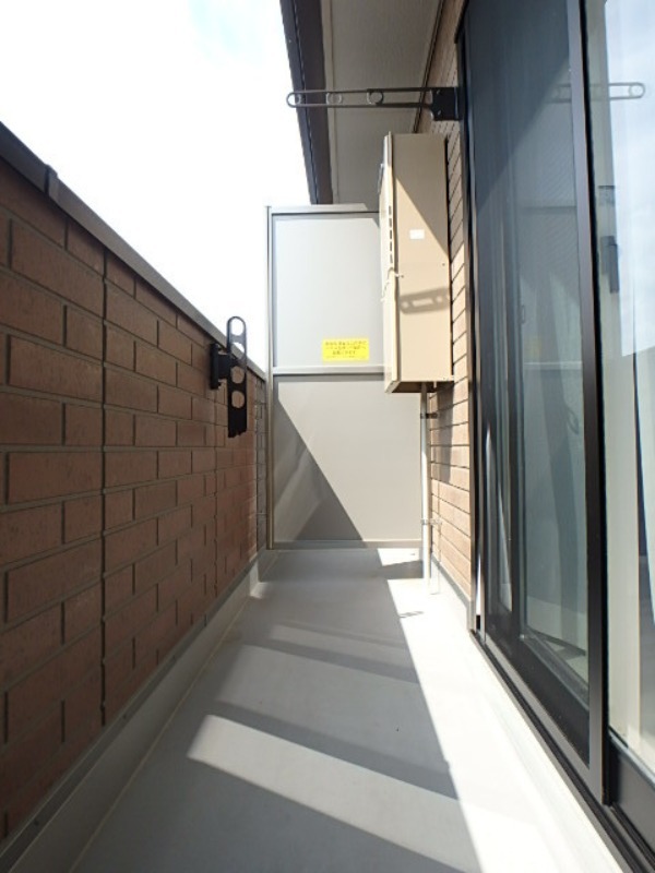 バルコニー　図面と現状に相違がある場合には現状を優先