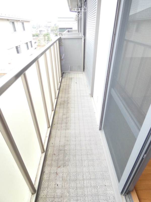 バルコニー　図面と現状に相違がある場合には現状を優先