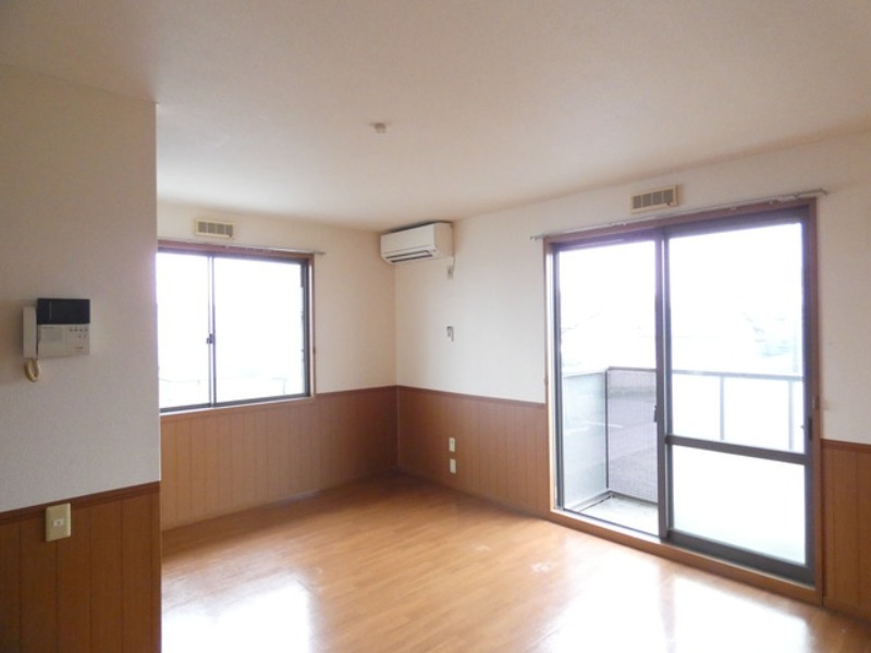 居室・リビング　図面と現状に相違がある場合には現状を優先