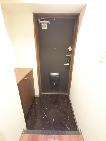 玄関　同建築会社施工例になります。