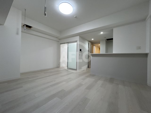 居室・リビング　ロイヤルマックス福島　　リビング