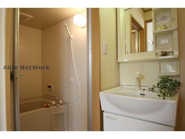 洗面設備　※参考写真