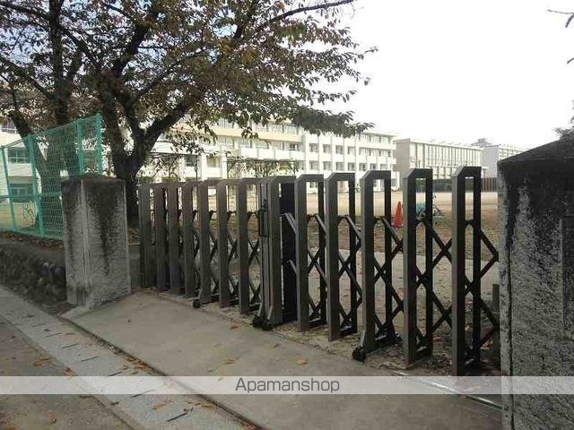 小学校　川島小学校（小学校）まで800m